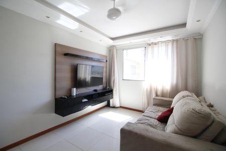 Sala de apartamento à venda com 3 quartos, 60m² em Taquara, Rio de Janeiro