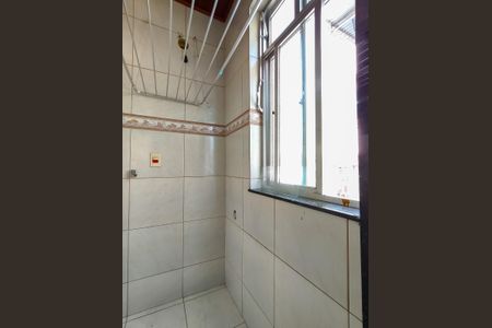 Apartamento para alugar com 44m², 1 quarto e sem vaga Apartamento para alugar com 44m², 1 quarto e sem vagaCozinha e Área de Serviço