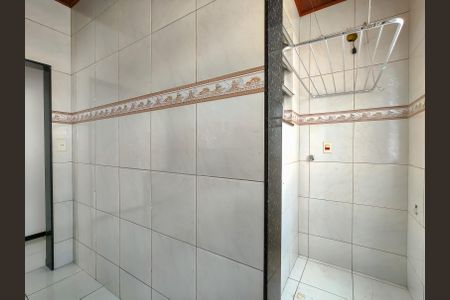 Apartamento para alugar com 44m², 1 quarto e sem vaga Apartamento para alugar com 44m², 1 quarto e sem vagaCozinha e Área de Serviço