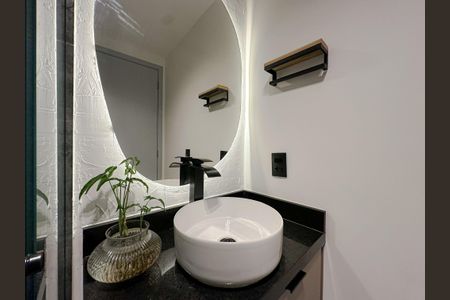 Apartamento à venda com 34m², 1 quarto e sem vagaBanheiro