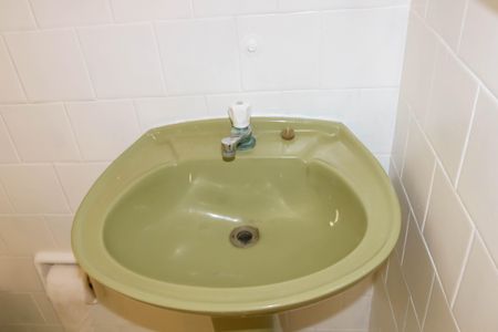 Apartamento para alugar com 65m², 2 quartos e sem vagaBanheiro