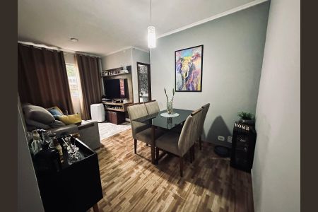 Sala de apartamento à venda com 2 quartos, 50m² em Cidade São Jorge, Santo André