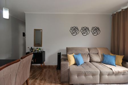 Sala de apartamento à venda com 2 quartos, 50m² em Cidade São Jorge, Santo André