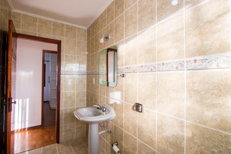 Casa para alugar com 162m², 3 quartos e 2 vagasBanheiro