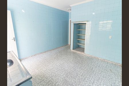 Casa à venda com 184m², 2 quartos e 1 vaga Casa à venda com 184m², 2 quartos e 1 vagaCozinha