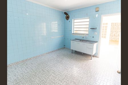 Casa à venda com 184m², 2 quartos e 1 vaga Casa à venda com 184m², 2 quartos e 1 vagaCozinha