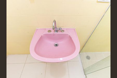 Casa à venda com 184m², 2 quartos e 1 vaga Casa à venda com 184m², 2 quartos e 1 vagaBanheiro