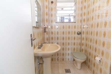 Apartamento para alugar com 74m², 2 quartos e sem vagaBanheiro