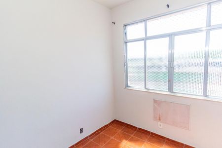 Quarto 1 de apartamento para alugar com 2 quartos, 74m² em Cascadura, Rio de Janeiro