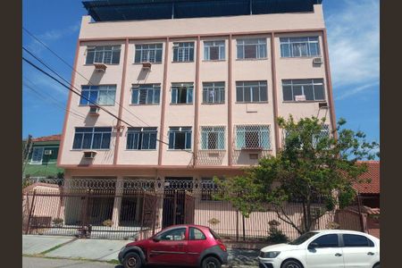 Apartamento para alugar com 74m², 2 quartos e sem vagaFachada