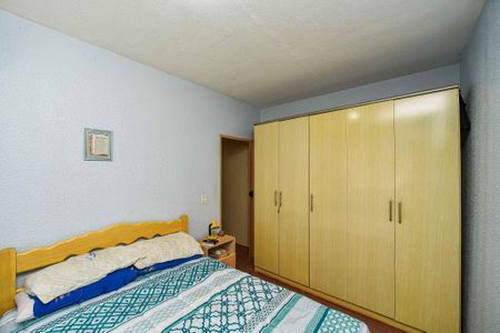 Quarto de apartamento para alugar com 1 quarto, 40m² em Jardim Itu, Porto Alegre
