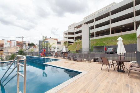 Apartamento à venda com 45m², 2 quartos e 1 vaga Apartamento à venda com 45m², 2 quartos e 1 vagaÁrea comum - Piscina