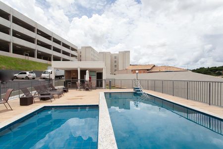 Apartamento à venda com 45m², 2 quartos e 1 vaga Apartamento à venda com 45m², 2 quartos e 1 vagaÁrea comum - Piscina