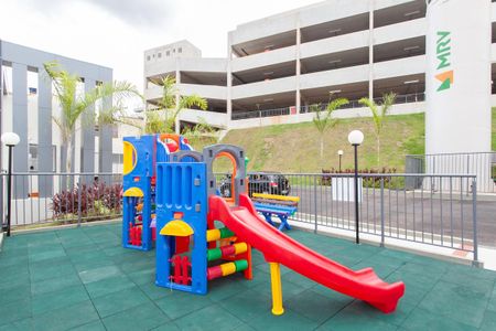 Apartamento à venda com 45m², 2 quartos e 1 vaga Apartamento à venda com 45m², 2 quartos e 1 vagaÁrea comum - Playground