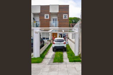 Casa de condomínio à venda com 75m², 3 quartos e 2 vagas