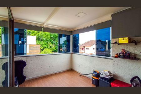 Casa de condomínio à venda com 75m², 3 quartos e 2 vagas