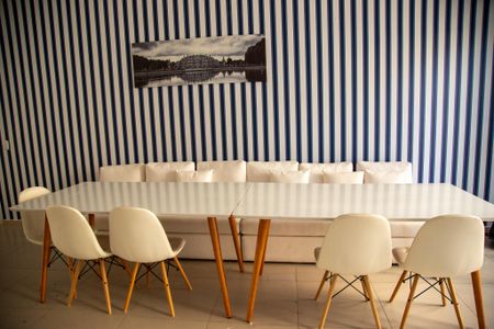 Apartamento à venda com 54m², 2 quartos e sem vagaSalão de Festas