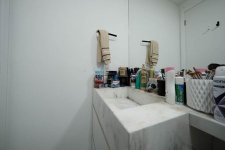 Apartamento para alugar com 38m², 2 quartos e sem vagaBanheiro