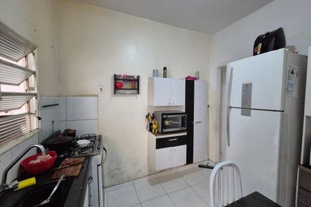 Casa à venda com 120m², 3 quartos e 2 vagasCozinha 