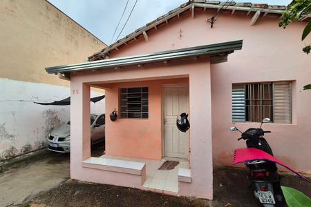 Casa à venda com 120m², 3 quartos e 2 vagasFachada do Prédio