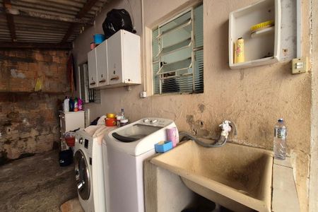 Casa à venda com 120m², 3 quartos e 2 vagasÁrea de Serviço