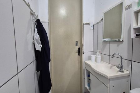 Casa à venda com 120m², 3 quartos e 2 vagasBanheiro