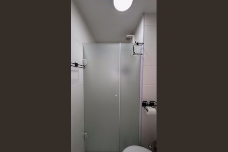 Banheiro da Suíte de apartamento para alugar com 1 quarto, 32m² em Jardim Caravelas, São Paulo