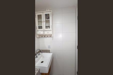 Banheiro da Suíte de apartamento para alugar com 1 quarto, 32m² em Jardim Caravelas, São Paulo