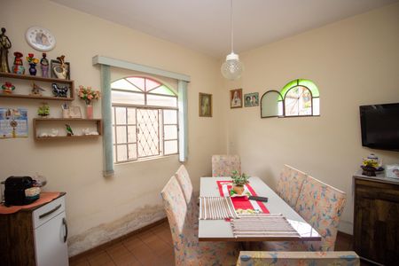 Casa para alugar com 250m², 3 quartos e 1 vagaCopa / Cozinha