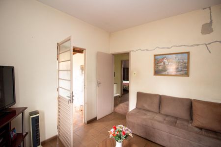 Casa para alugar com 250m², 3 quartos e 1 vagaSala