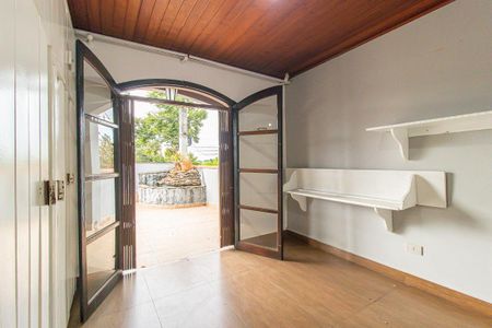 Casa à venda com 200m², 3 quartos e 2 vagasQuarto 1