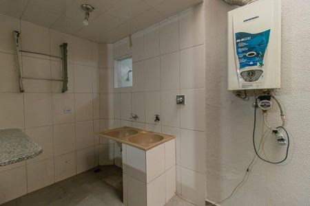 Casa à venda com 200m², 3 quartos e 2 vagasÁrea de Serviço