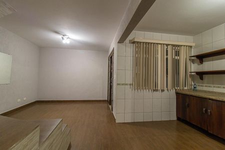 Casa à venda com 200m², 3 quartos e 2 vagasSala