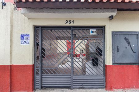 Apartamento à venda com 60m², 3 quartos e 1 vaga Apartamento à venda com 60m², 3 quartos e 1 vagaFachada do Prédio