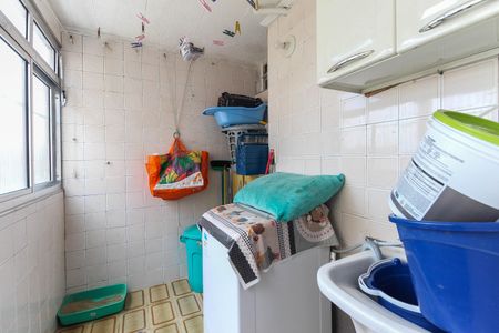 Apartamento à venda com 60m², 3 quartos e 1 vaga Apartamento à venda com 60m², 3 quartos e 1 vagaÁrea de Serviço