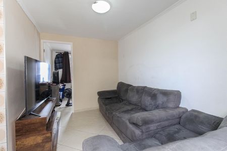 Sala de apartamento à venda com 3 quartos, 60m² em Conjunto Residencial José Bonifácio, São Paulo