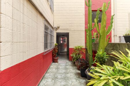 Apartamento à venda com 60m², 3 quartos e 1 vaga Apartamento à venda com 60m², 3 quartos e 1 vagaÁrea Comum