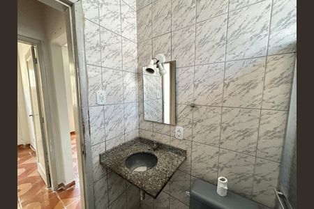 Apartamento para alugar com 40m², 2 quartos e sem vagaBanheiro