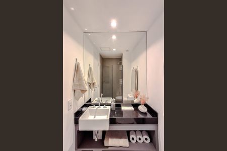 Banheiro de kitnet/studio para alugar com 1 quarto, 16m² em Vila Mariana, São Paulo