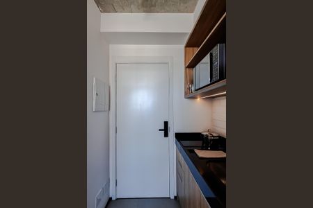 Cozinha de kitnet/studio para alugar com 1 quarto, 16m² em Vila Mariana, São Paulo