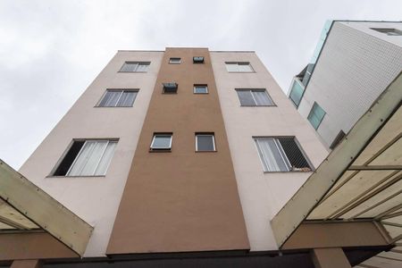 Apartamento à venda com 64m², 2 quartos e 1 vagaFachada