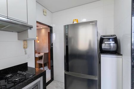 Apartamento à venda com 64m², 2 quartos e 1 vagaCozinha
