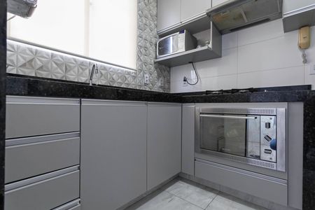Apartamento à venda com 64m², 2 quartos e 1 vagaCozinha