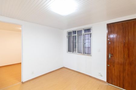 Sala de apartamento para alugar com 2 quartos, 50m² em Jardim São Paulo (zona Leste), São Paulo
