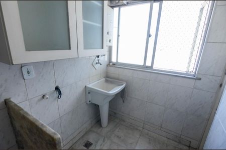 Apartamento para alugar com 60m², 2 quartos e 1 vagaÁrea de Serviço