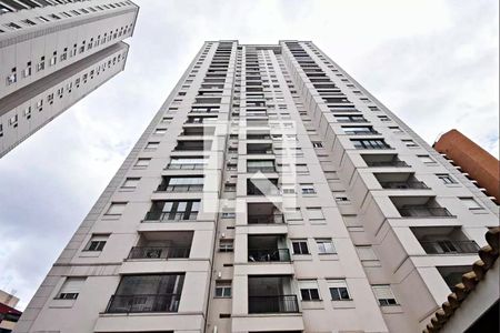Apartamento para alugar com 68m², 2 quartos e 1 vaga Apartamento para alugar com 68m², 2 quartos e 1 vagaFachada