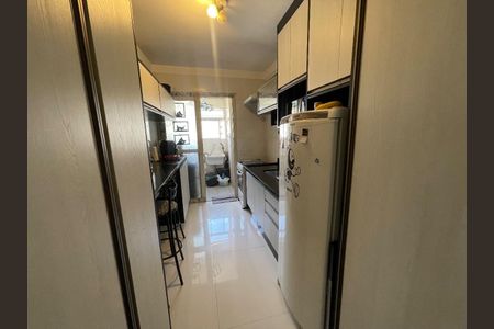 Apartamento à venda com 65m², 2 quartos e 1 vagaFoto 01
