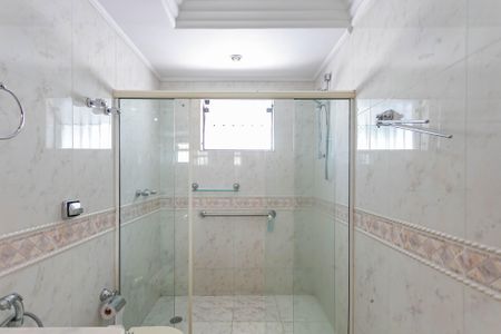 Casa à venda com 338m², 3 quartos e 6 vagasBanheiro Social