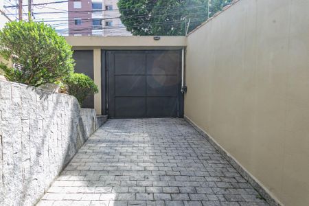 Casa à venda com 338m², 3 quartos e 6 vagasRampa de acesso