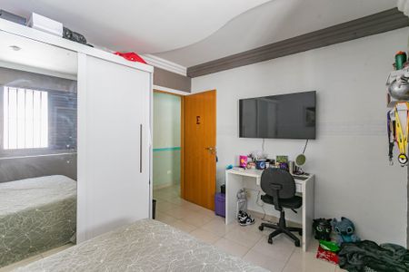 Casa à venda com 338m², 3 quartos e 6 vagasQuarto 2